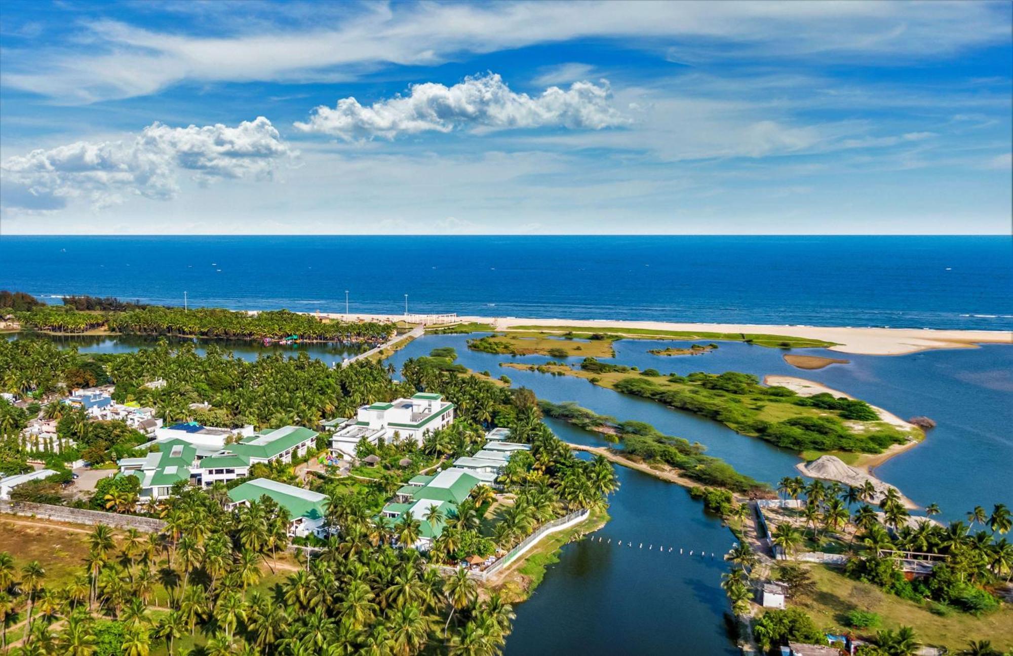 Radisson Resort Pondicherry Bay Εξωτερικό φωτογραφία